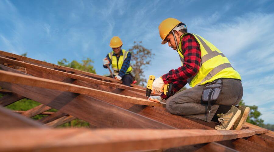 Professional gutter cleaning in Worley, ID
